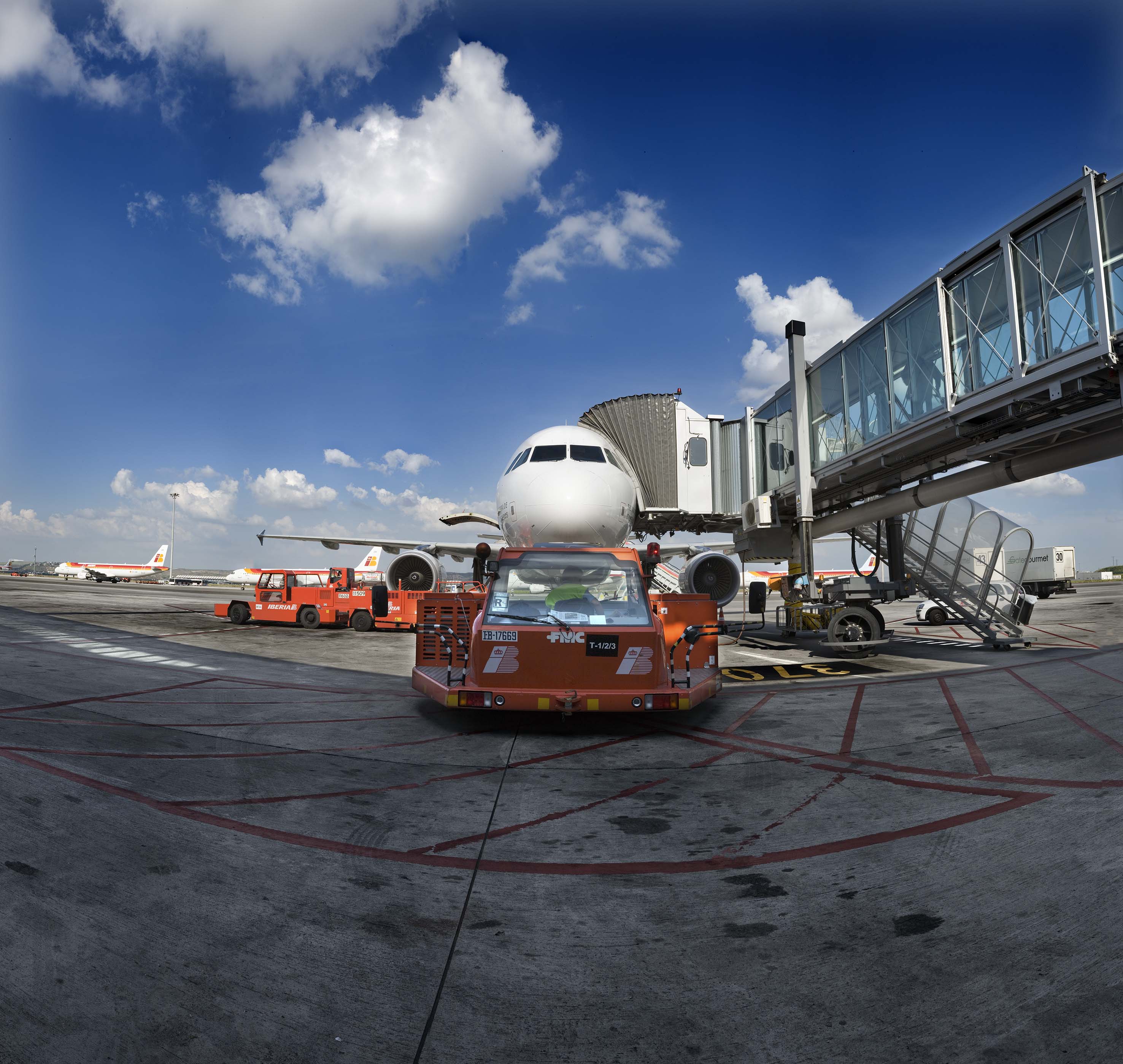 Airport services. Aircraft ground handling. Услуга по ground handling для воздушных судов. Ground handling Supervisor. Ground handling Istanbul.