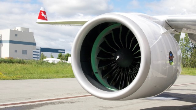 Bombardier recorta pronóstico de entregas de CSeries por demoras en motores