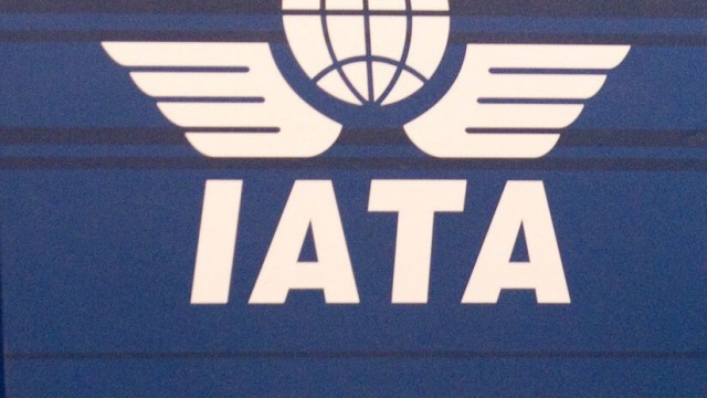 Se duplicarán pasajeros aéreos en 20 años.- IATA