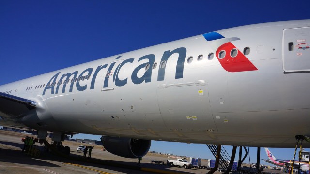 Firman Interjet y American Airlines acuerdo de código compartido