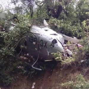 Se accidenta helicóptero de la PGR en misión de ayuda humanitaria