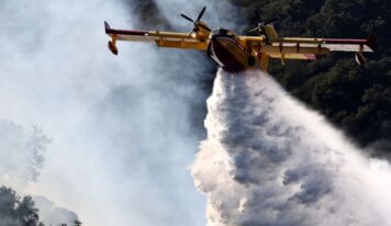 Dron choca contra aeronave de extinción de incendios