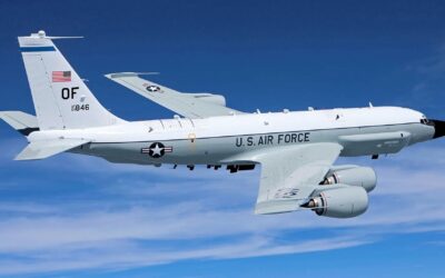 Avión de la Fuerza Aérea de Estados Unidos sobrevuela cerca de territorio nacional