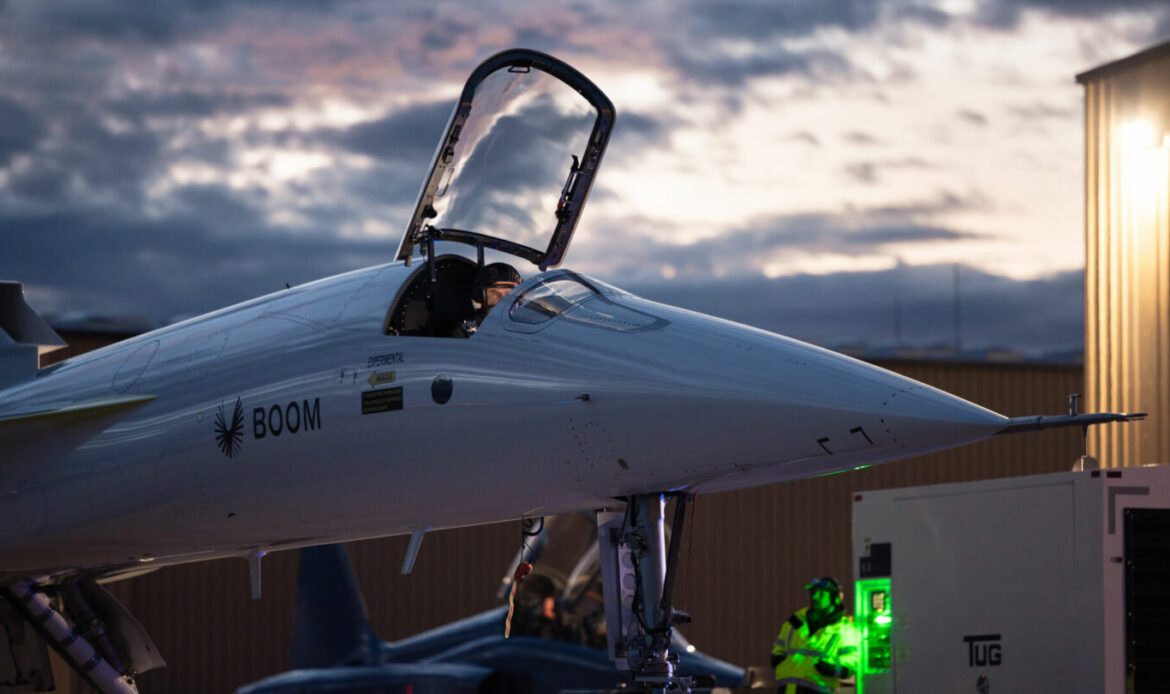 Boom realiza el primer vuelo de su avión supersónico XB-1