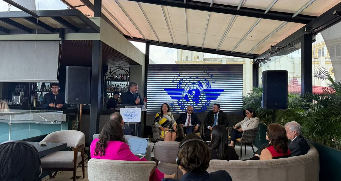 AFAC refuerza su liderazgo en la formación aeronáutica internacional