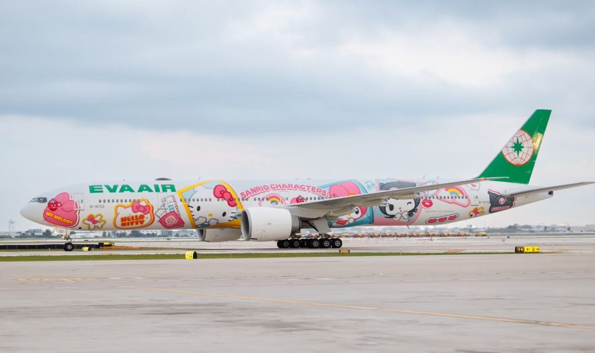 EVA Air inicia operaciones con su Hello Kitty Besties Jet