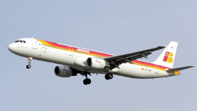 Grupo Iberia, el más puntual del mundo en enero 2015