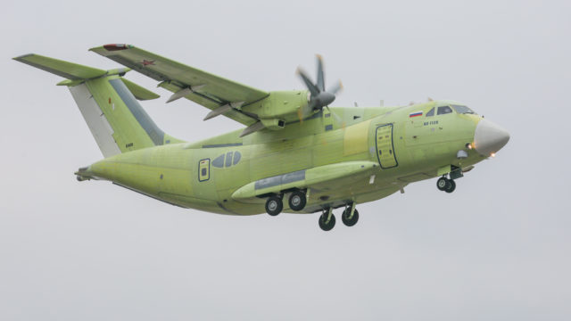 ROSTEC anunció su nuevo avión IL-12V