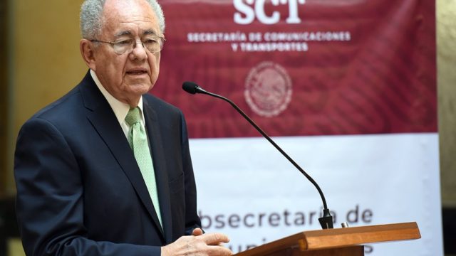 SCT presenta plan de Santa Lucía a aerolíneas mexicanas e internacionales
