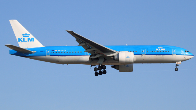 KLM inicia vuelos a Bogotá y Cali