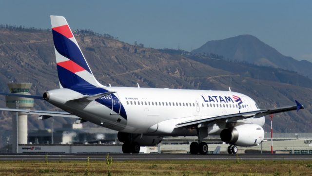 LATAM actualizará más de 200 aviones A320 con la función de “DPO” de Airbus