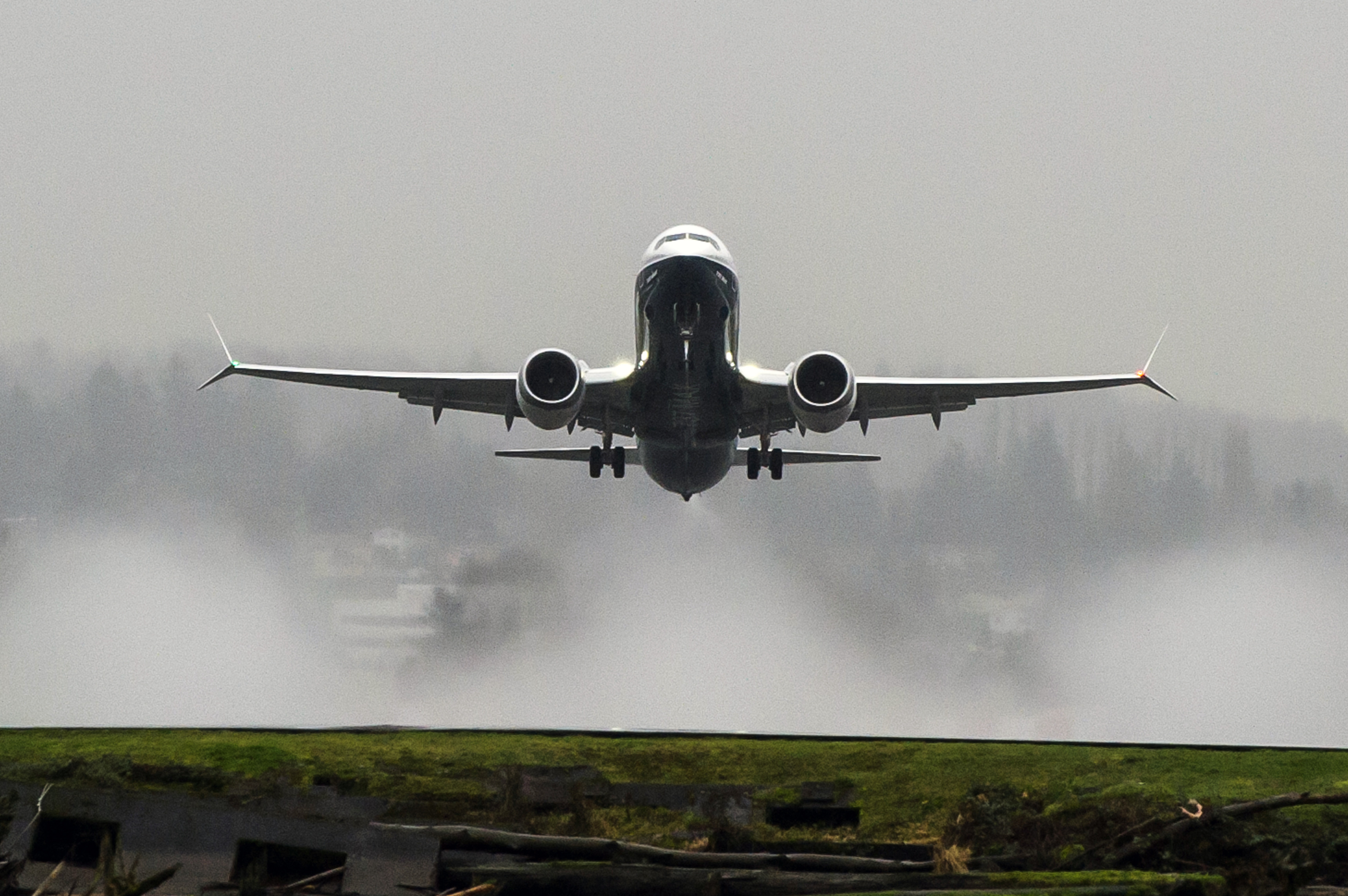737MAX, 737-8