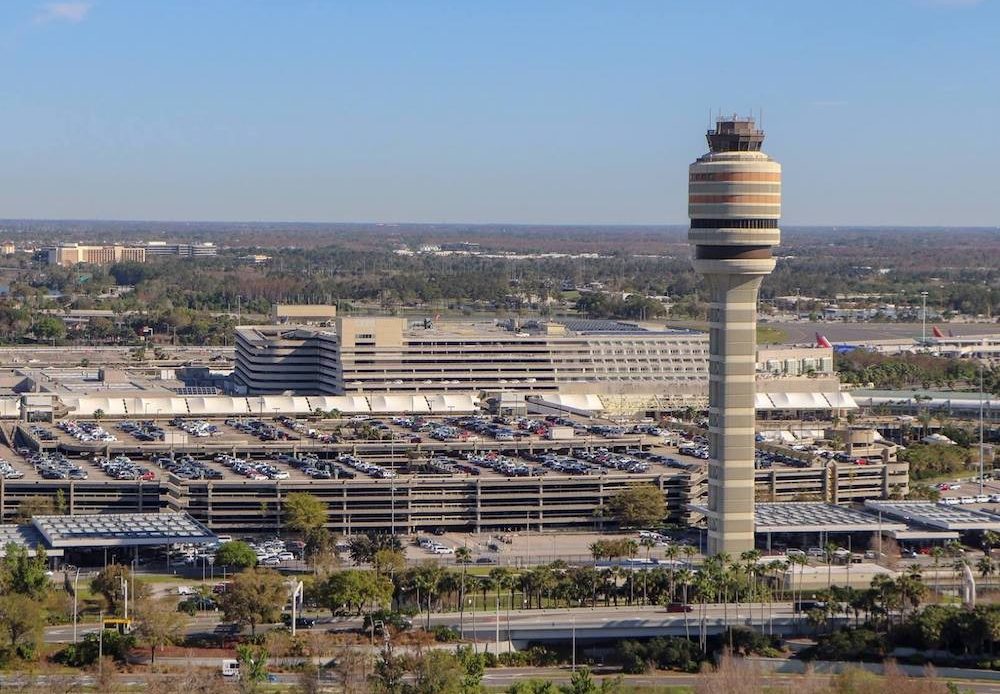 Aeropuerto de Orlando presenta problemas de suministro de combustible