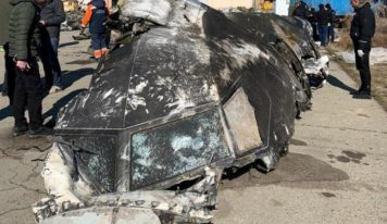 Tribunal canadiense dictamina que el derribo del vuelo PS752 fue un “acto de terrorismo”