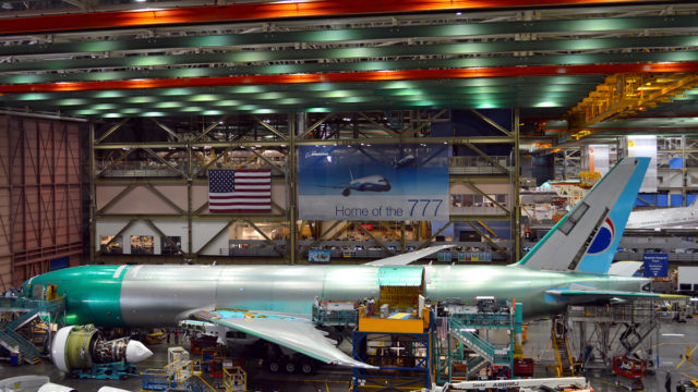 Reporta Boeing utilidad por primera vez en dos años