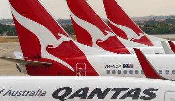 Qantas retrasa el reinicio de sus vuelos internacionales para finales de 2021