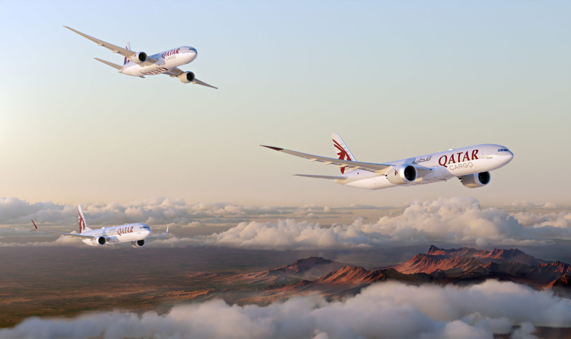 Qatar Airways coloca orden histórica por equipos Boeing 777XF y B737 MAX-10