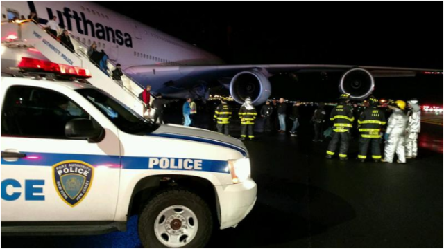 Desvian vuelo de Lufthansa a Nueva York por amenaza de bomba