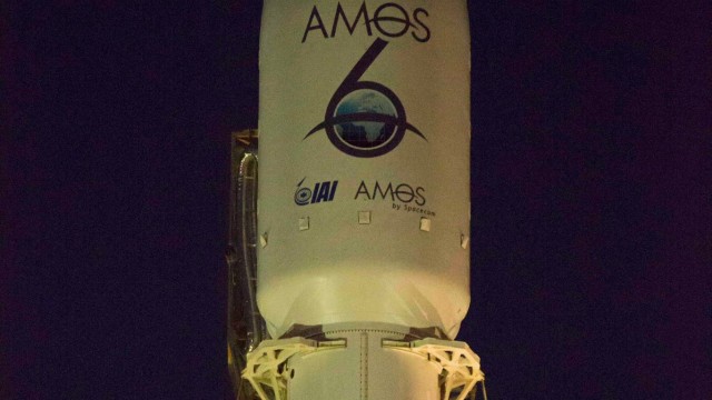 Cohete de SpaceX explota en plataforma de lanzamiento