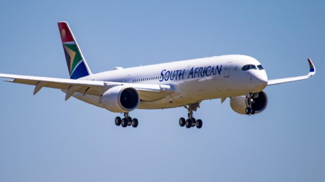El gobierno sudafricano se se compromete a financiar a South African Airways con 650 millones de dólares