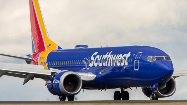 Piloto de otra aerolínea apoya durante emergencia en un vuelo de Southwest