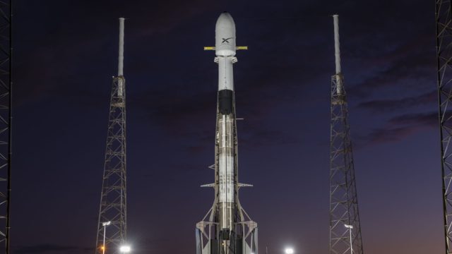Corea del Sur lanzará cinco satélites con el cohete Falcon 9 de SpaceX
