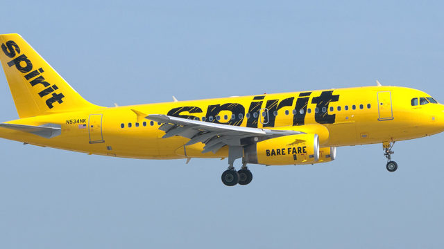 Por problemas en sistema, Spirit Airlines suspende vuelos
