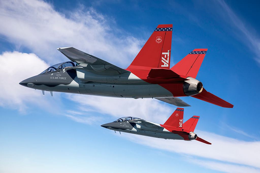 Defecto retrasa producción en serie del entrenador avanzado T-7A Red Hawk