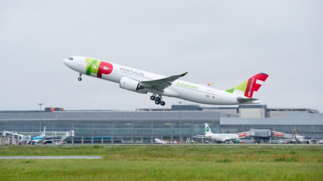 TAP Air Portugal cancela casi el 50% de sus vuelos debido a huelga
