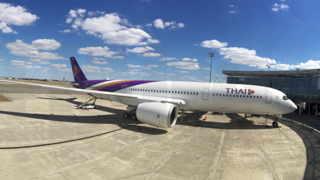A350-900 de Thai Airways sufre excursión de pista