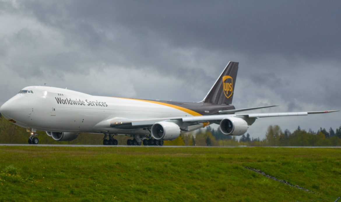 UPS recibe su último carguero Boeing 747-8F