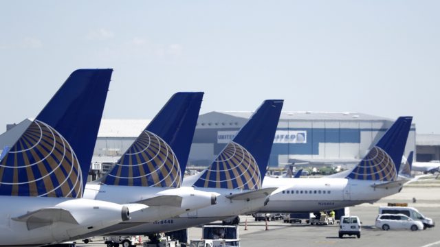 United Airlines alcanza $2.1 mil millones en perdidas y reduce planes de crecimiento en America Latina