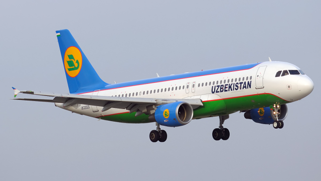 Uzbekistan Airways comenzará a pesar a sus pasajeros antes de abordar