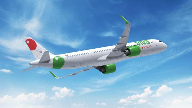 Firma Viva Aerobus alianza con Anaconda Carbon para compensar huella de carbono en los vuelos