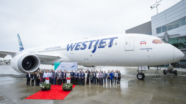 Boeing entrega primer 787 a WestJet