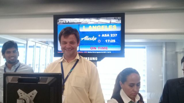 Inicia operaciones Alaska Airlines desde y hacia el AICM