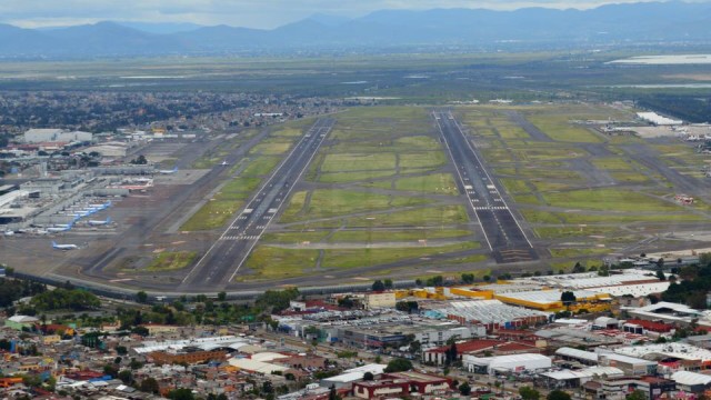 Afectaciones en AICM por granizada