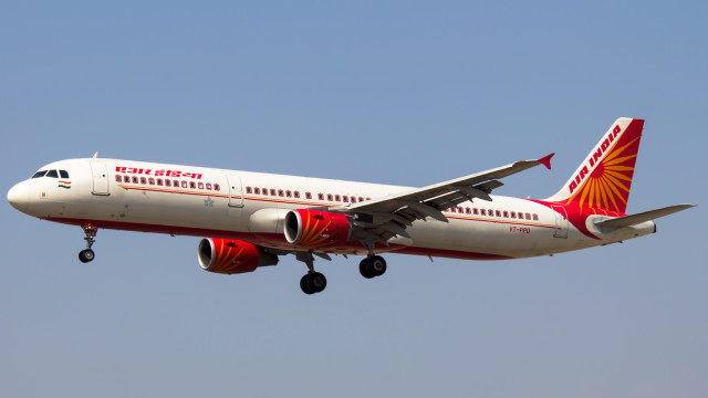 Tailstrike de un A321 de Air India con 194 personas a bordo
