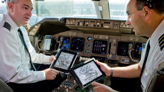 Vuelos de American demorados por problemas con iPad de pilotos
