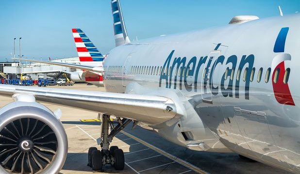 Muere sobrecargo de American Airlines por Coronavirus