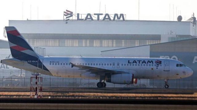 LATAM Argentina cesa operaciones de manera indefinida