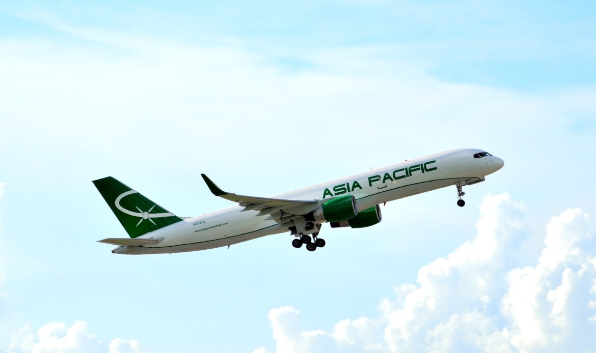 FAA propone sanción de casí 3 millones de dólares contra Asia Pacific Airlines