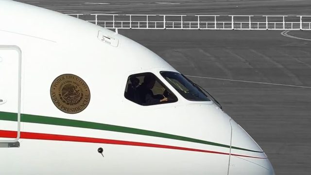Permanece en México Avión Presidencial sin poder venderse