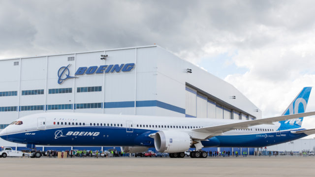 Boeing entrega y vende más aviones en septiembre
