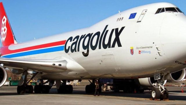 Boeing 747 de Cargolux pierde parte de su tren de aterrizaje