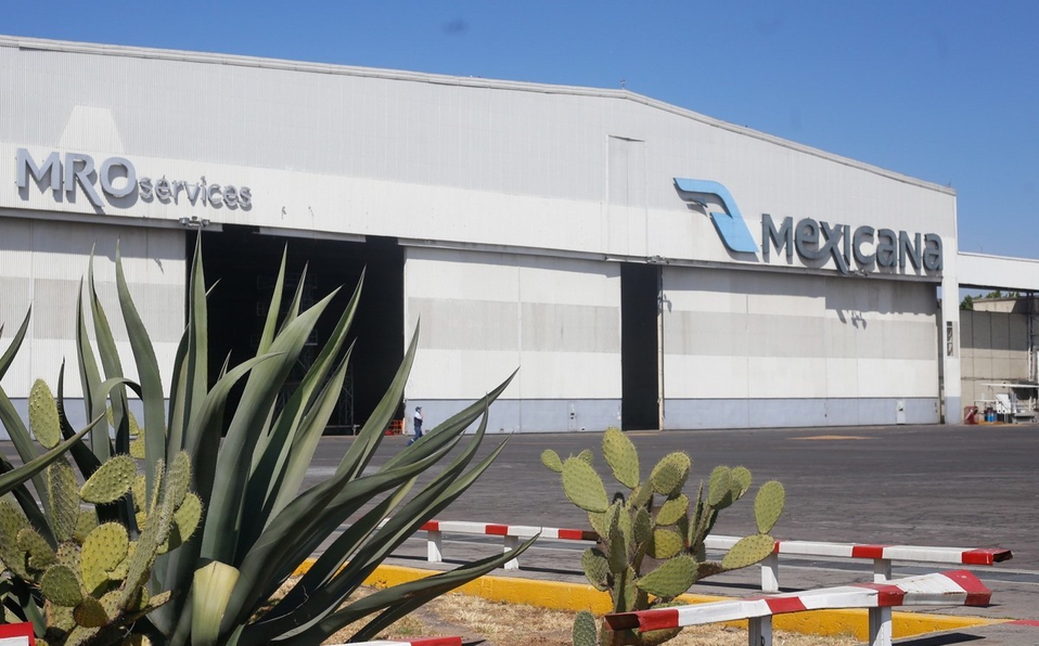 Realizan simulacro de incendio en instalaciones de Mexicana MRO