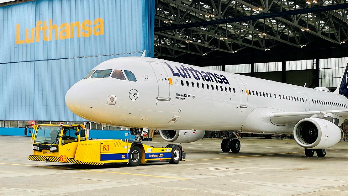 Lufthansa usará tractores eléctricos para remolcar aeronaves