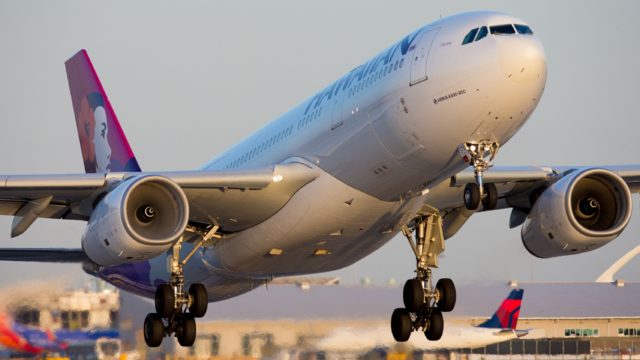 Hawaiian Airlines inicia vuelos hacia Boston