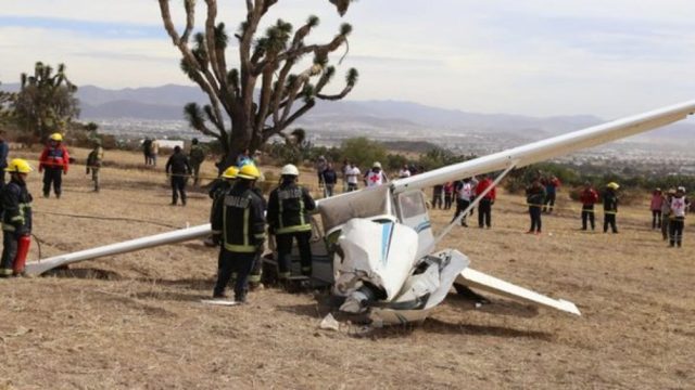 Se desploma Cessna en Pachuca dejando 3 heridos