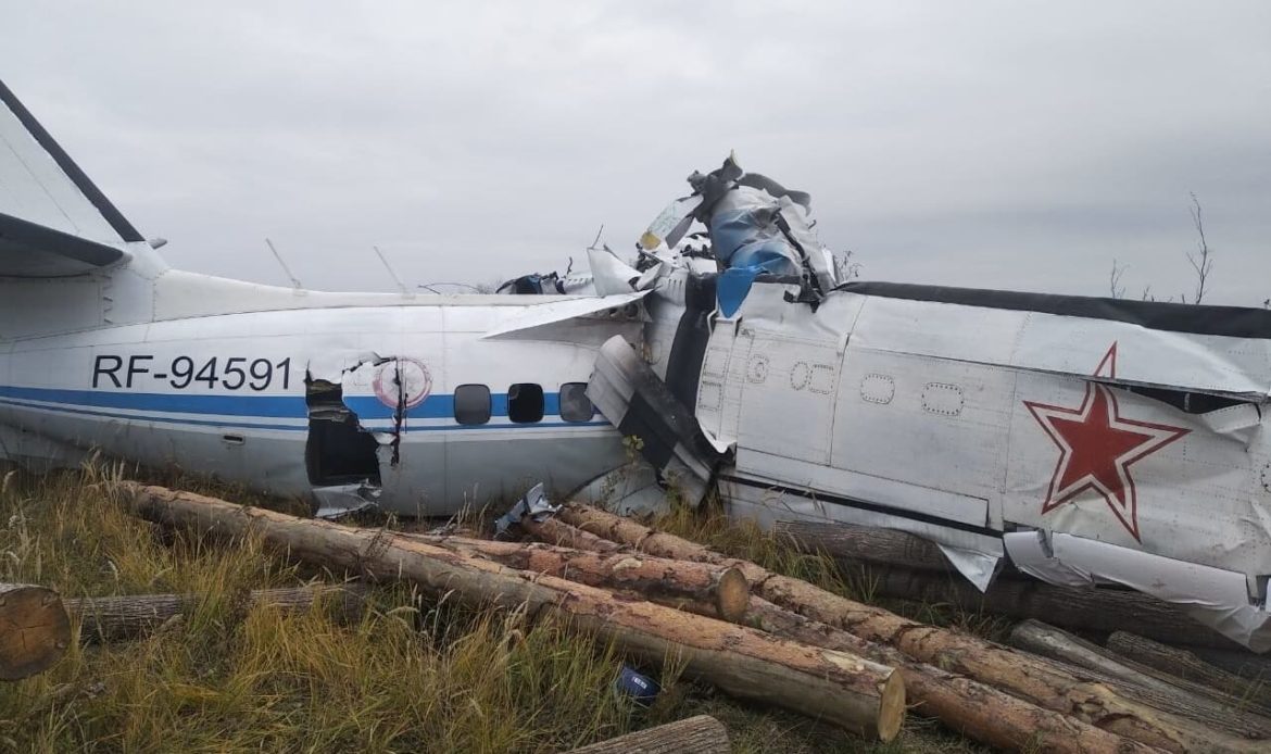 Let L-410 Turbolet se accidenta en Rusia